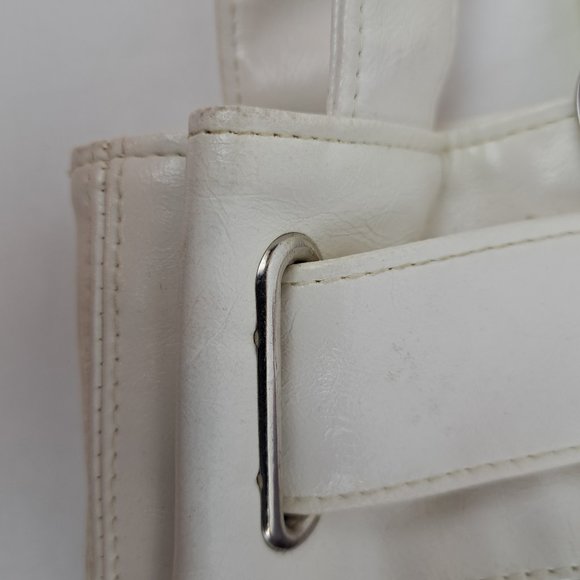 Disney tote beach bucket style bag. - Picture 8 of 16